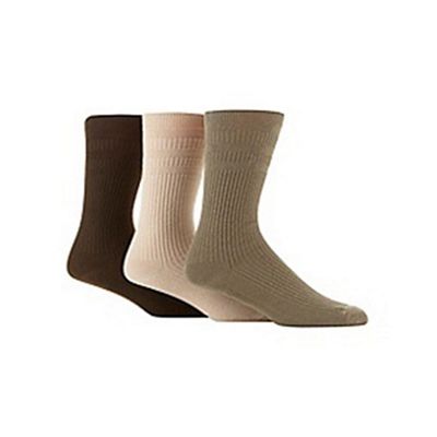 Pack of three brown non elastic socks
